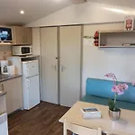 Mobile-home 7 Fonts Agde