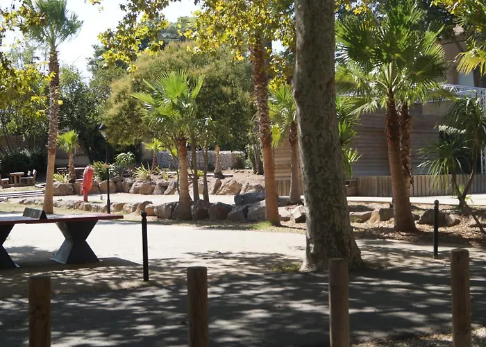 Кемпинг Mobile-home 7 Fonts Агд